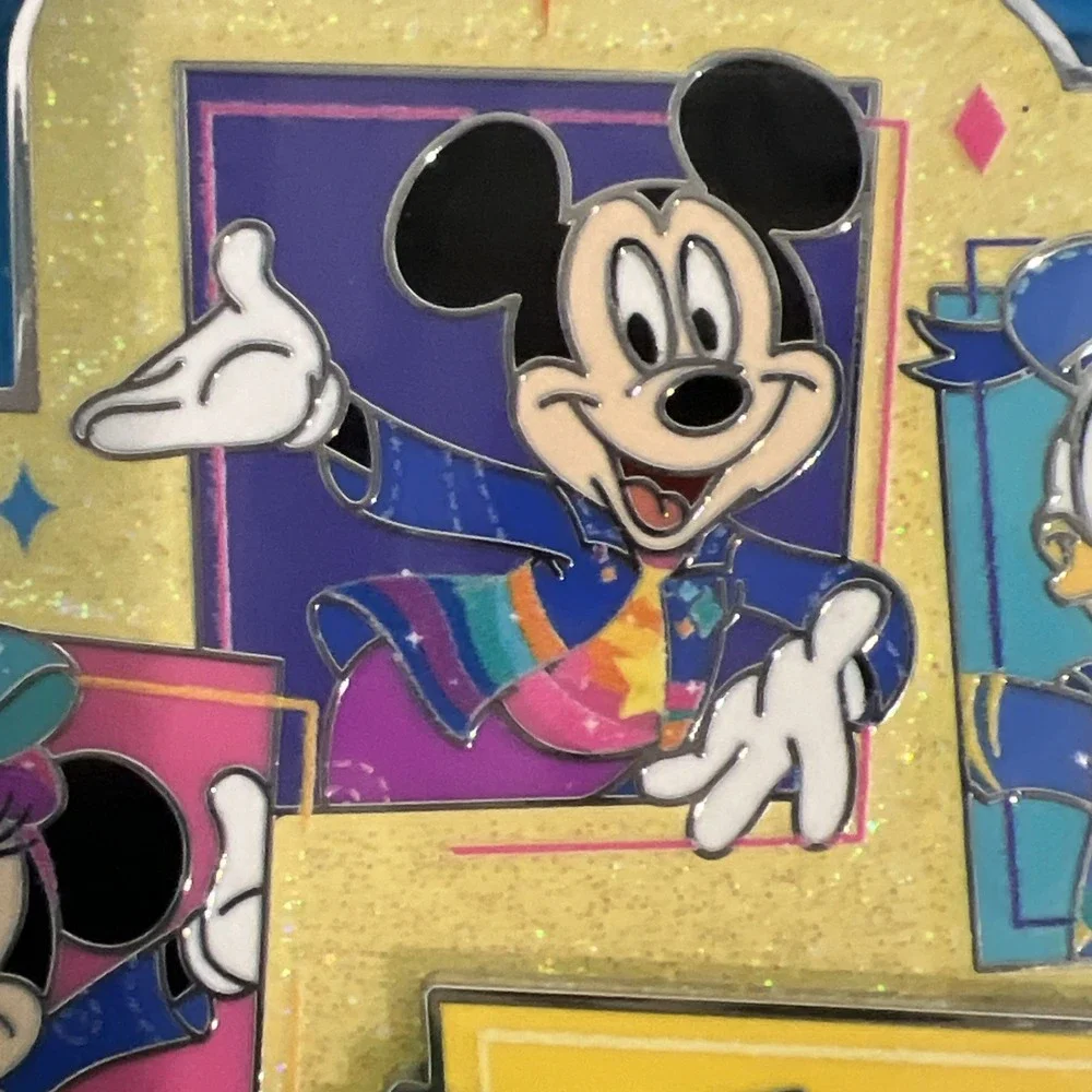 Disneyland 70th Anniversary Mickey & Friends‎ Jumbo Pin Limited Edition 1000 NEW